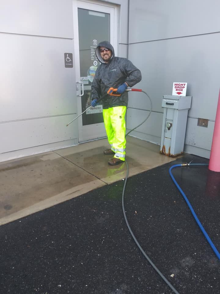Capri Wash residential exterior cleaning